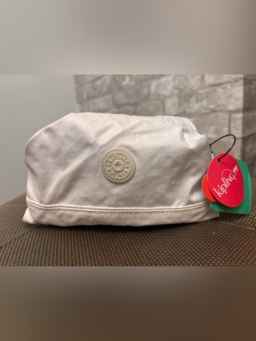 Kipling Cosmetic Makeup Bag Pearlized White NWT